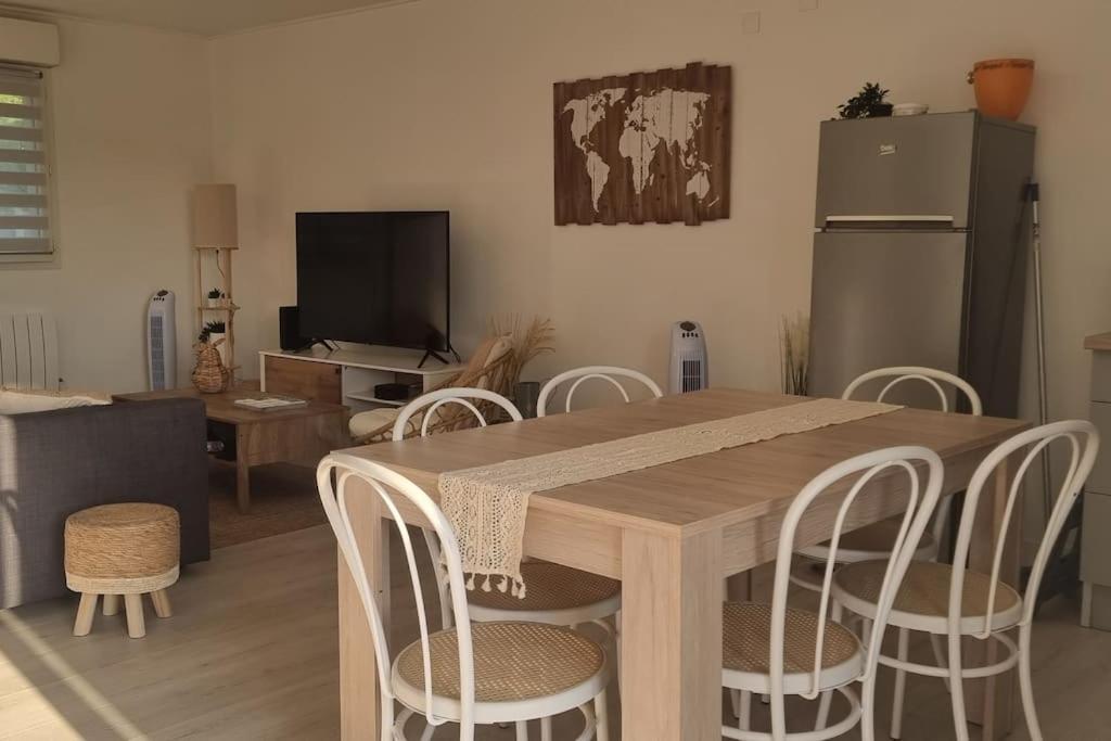 Maison Au Calme Entre Collegues Ou Famille - La Boheme - Saint-Seurin-sur-l'Isle Luaran gambar