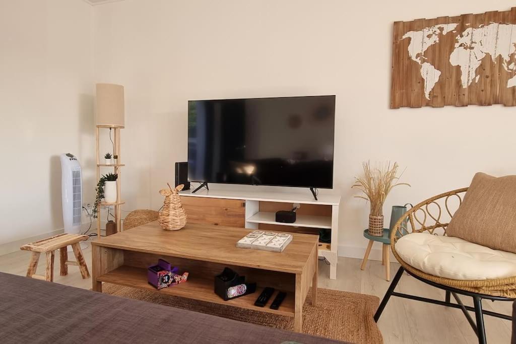 Maison Au Calme Entre Collegues Ou Famille - La Boheme - Saint-Seurin-sur-l'Isle Luaran gambar